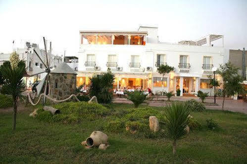 Kortan Otel Тургутрейс Екстер'єр фото